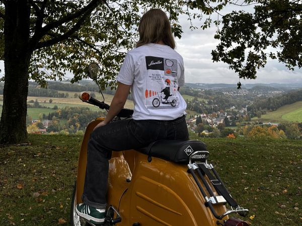 T-Shirt-Print auf dem Rücken